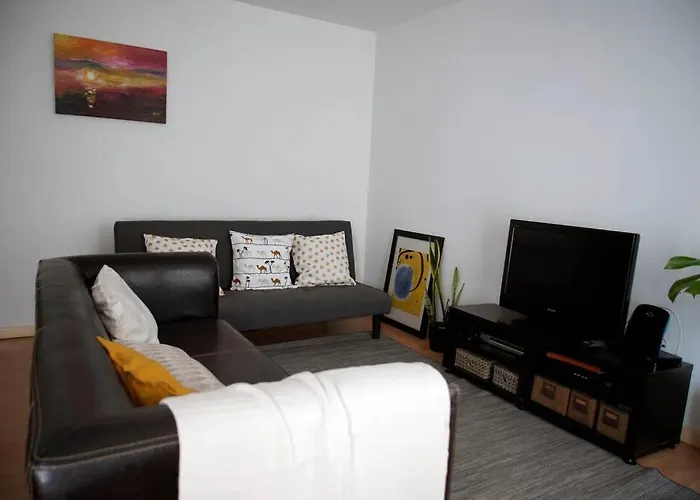 Blancohouse. Fozdodouro Holiday home Porto